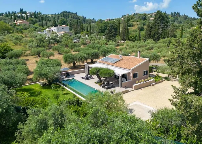 Вилла Theolia *