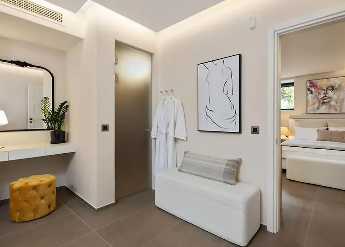 Вилла Theolia Гоувия