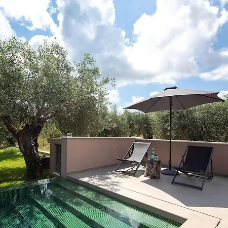 Villa Theolia