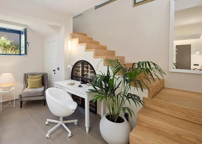 Theolia Villa Gouvia