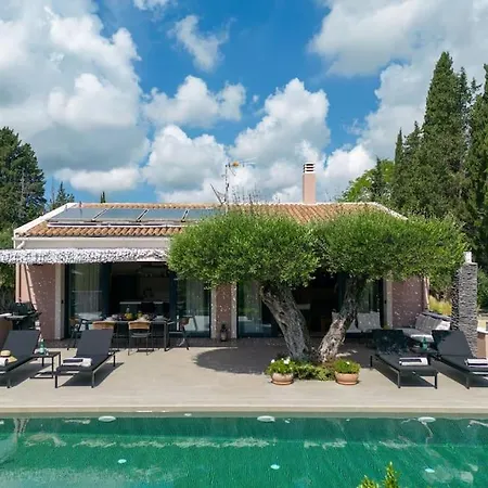 Theolia Villa Gouvia