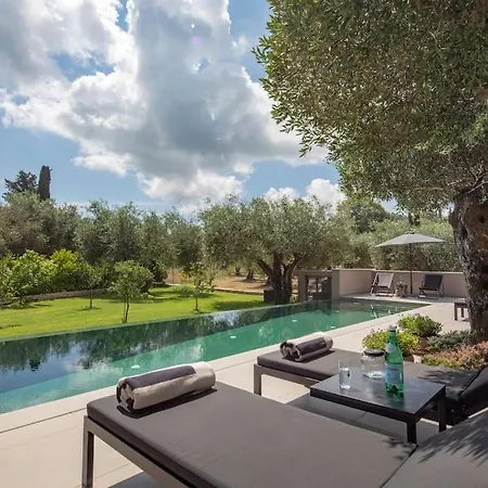 Villa Theolia Gouvia