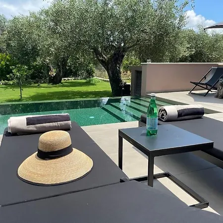 Theolia Villa Gouvia