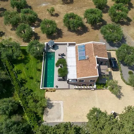 Villa Theolia Gouvia